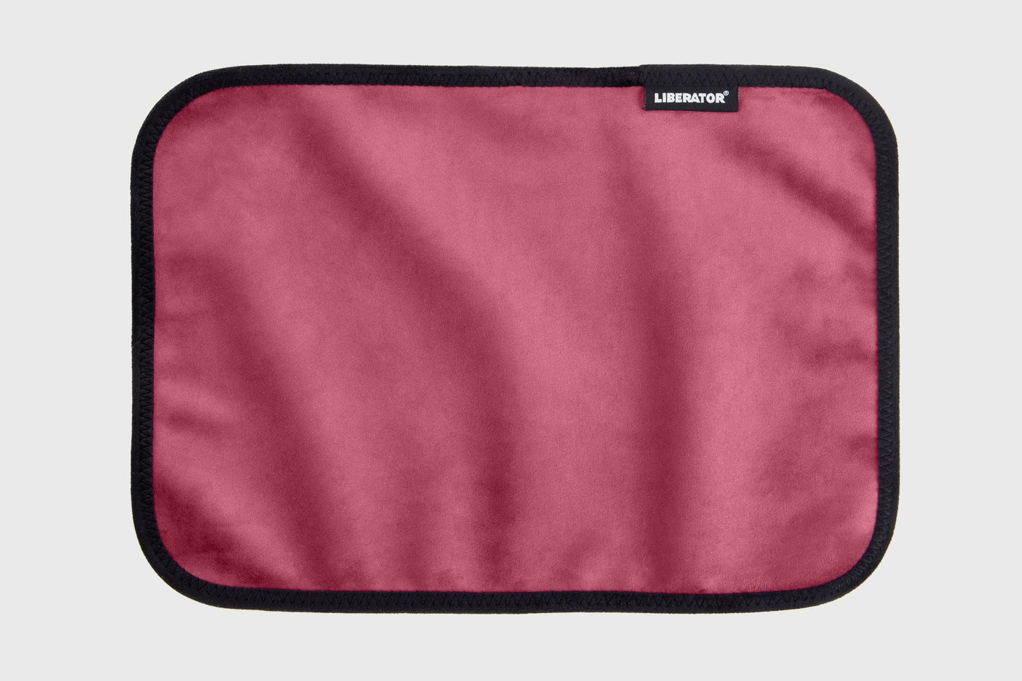 Fascinator Splashproof Throws, Bedroom Furniture by Liberator – shown in product photo 