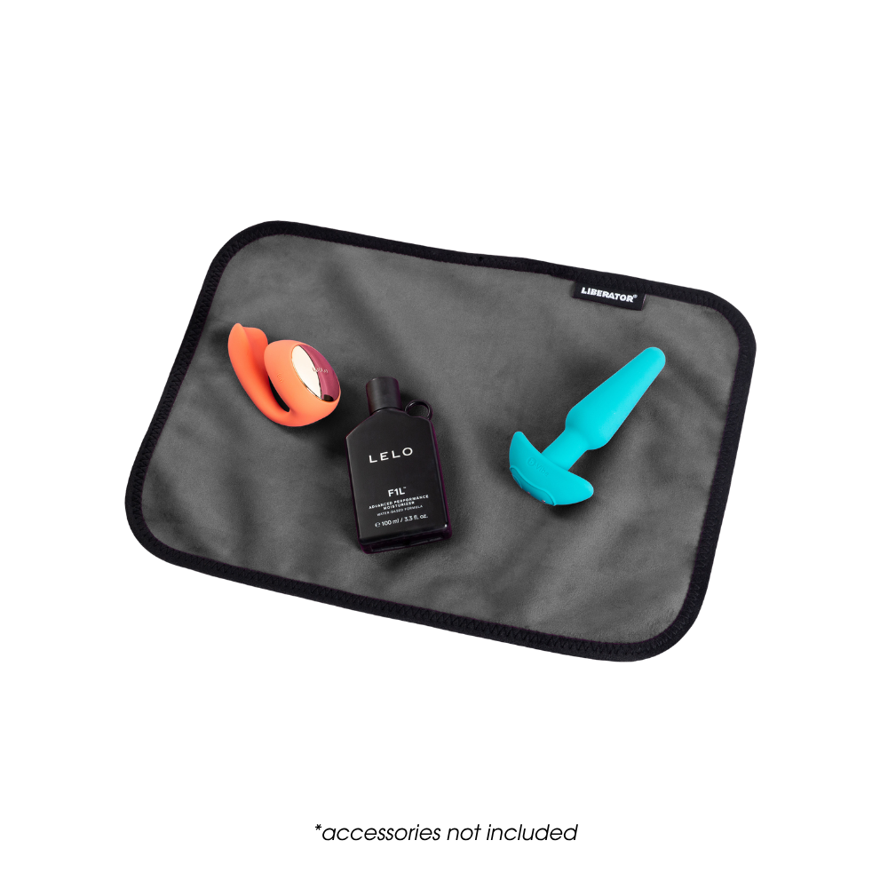 Fascinator Splashproof Throws